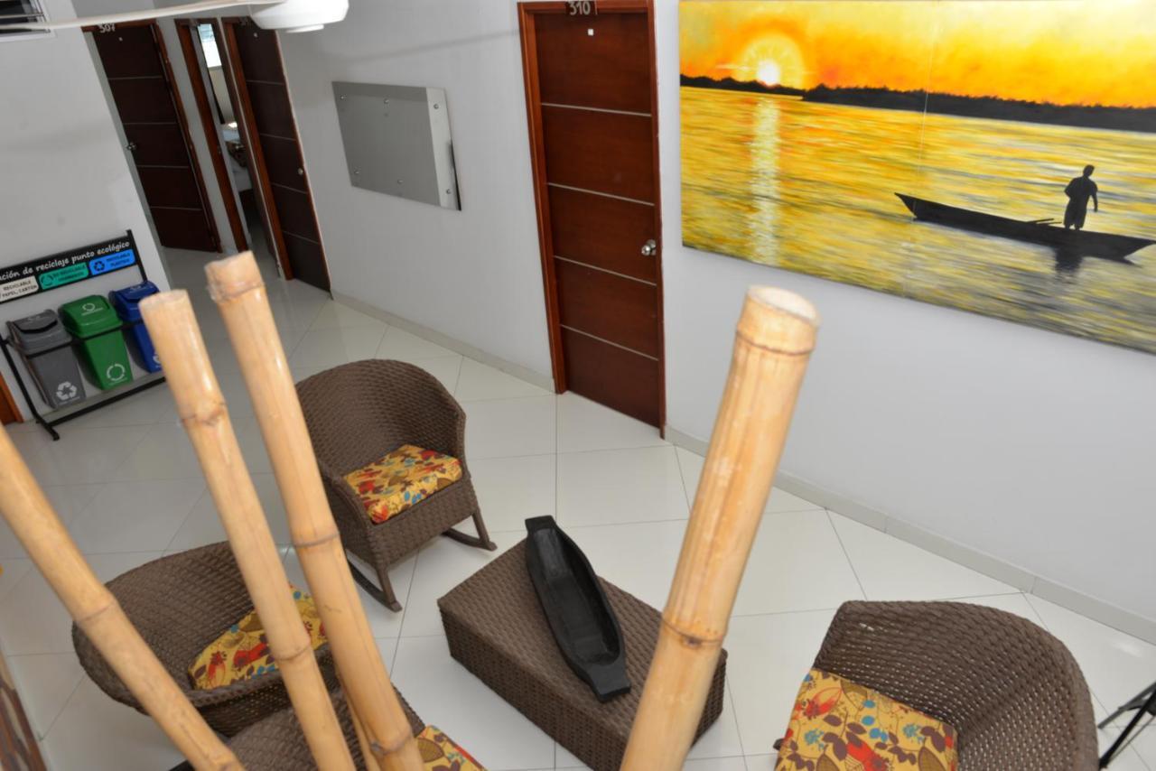 Hotel Canoa Inn Caucasia Esterno foto