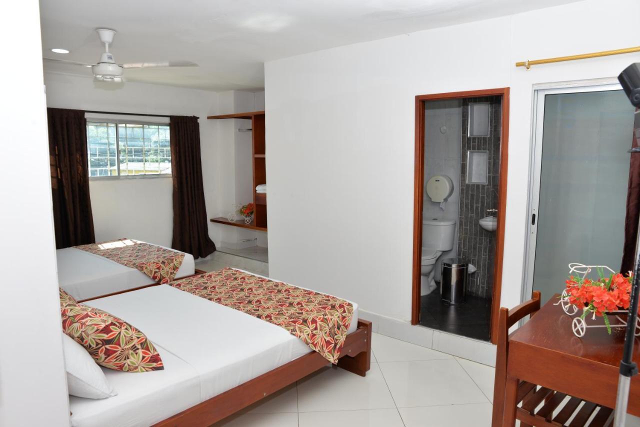 Hotel Canoa Inn Caucasia Esterno foto