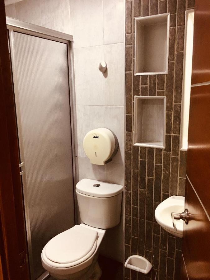 Hotel Canoa Inn Caucasia Esterno foto